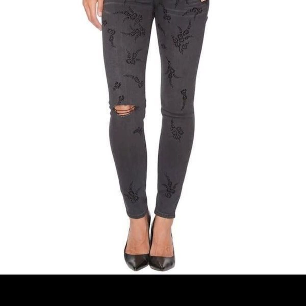 Lucky Brand Ava skinny jeans in La Luz. Size 6/28